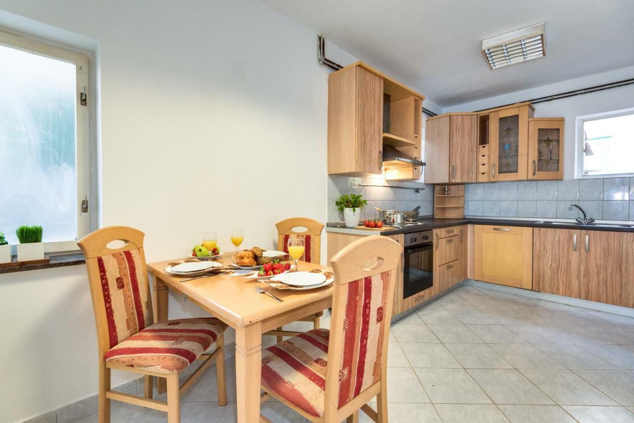Magnolia Apartments Žaborić Extérieur photo
